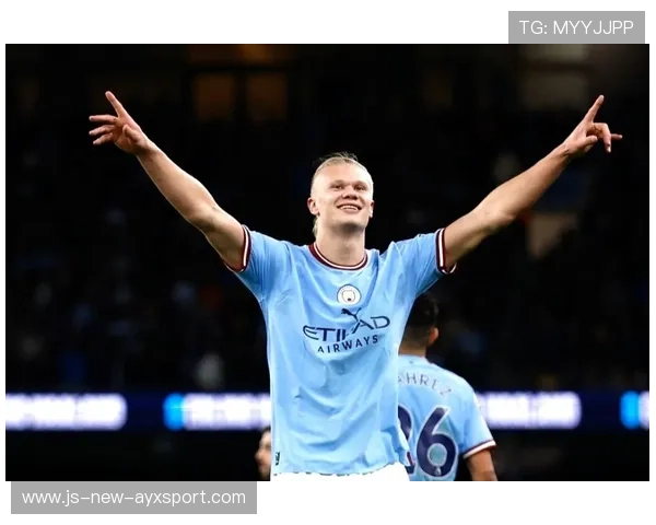 哈兰德状态火爆，曼城锋线出征世界杯，冲击金靴